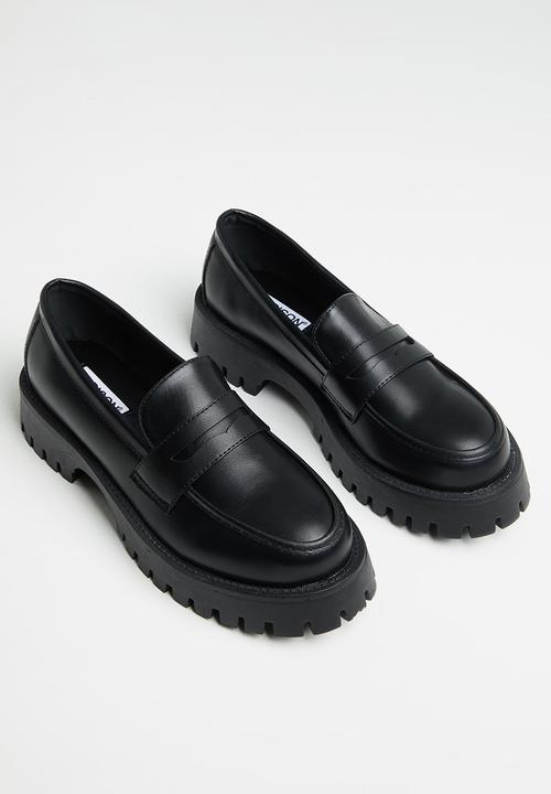 Madison® - Daisy lug sole loafer - black