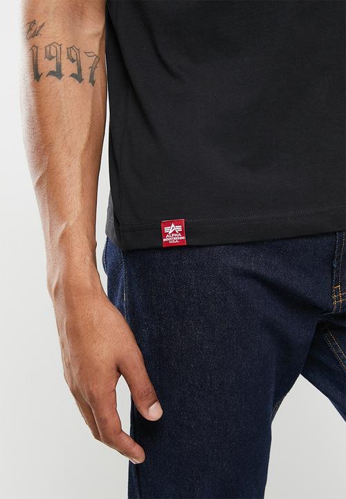 Alpha Industries - Relaxed fit nasa badge T-shirt - black