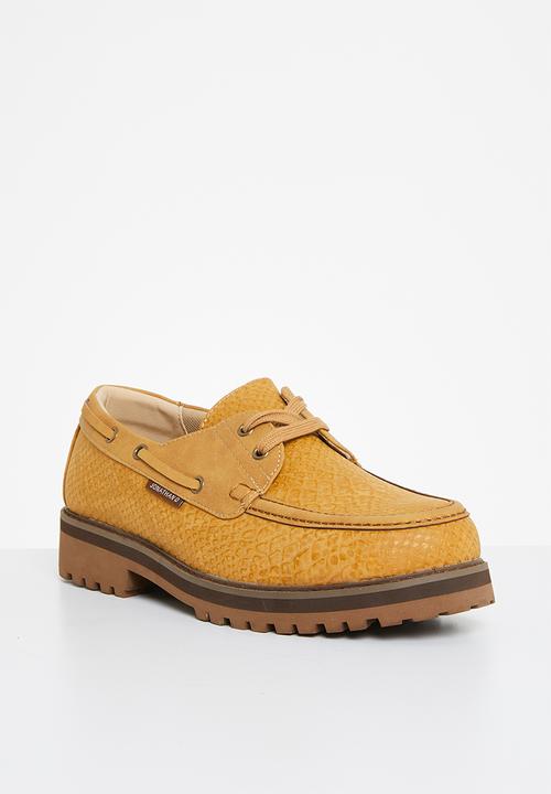 Jonathan D - J boat - brown snake