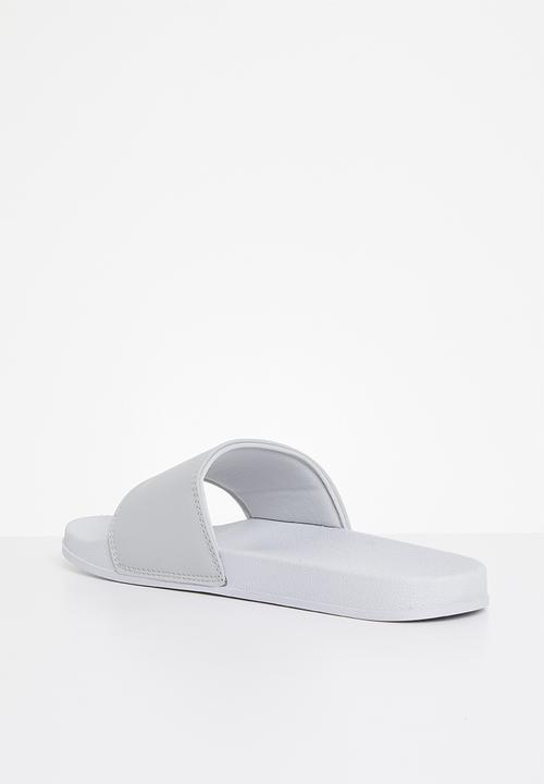 Ben Sherman - Original slides - grey