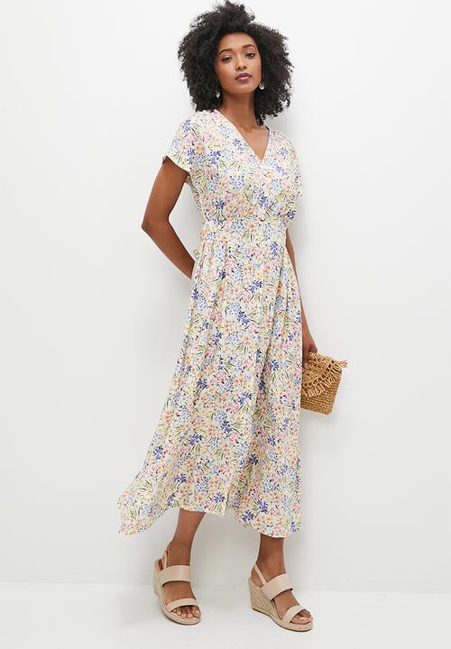 MILLA - Grown on sleeve button down midi dress - cream floral