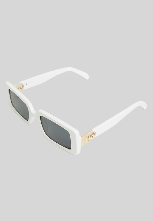 ERA by DJ Zinhle - White flame logo sunglasses - white
