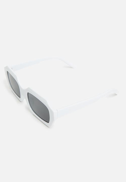 Superbalist - Oversized square glasses - white