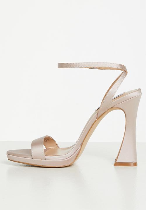 Steve Madden - Nikita block heel - blush satin