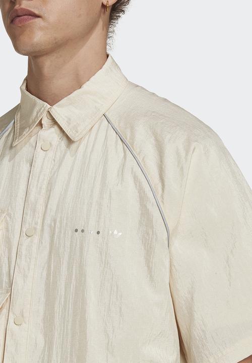 adidas Originals - Reveal short sleeve over shirt - wonder white