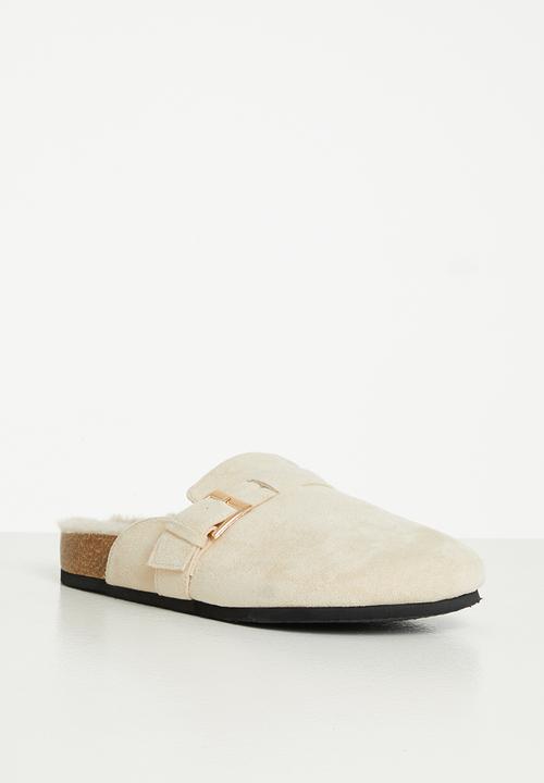 Superbalist - Khloe closed toe mule - beige