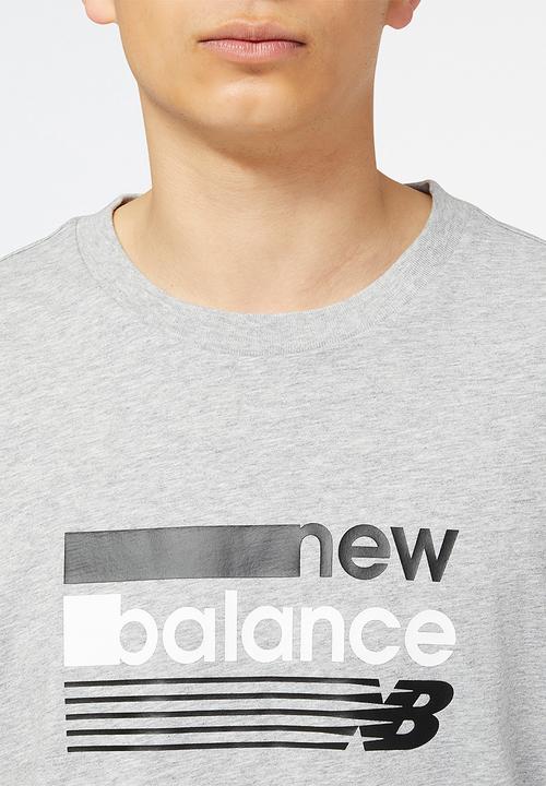 New Balance  - Nb classics core plus graphic tee - athletic grey