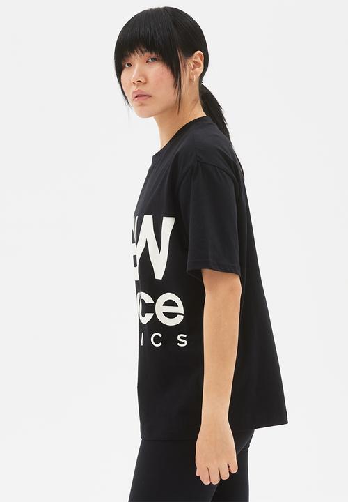 New Balance  - Nb athletics out of bounds tee - black