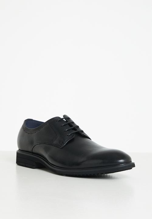 Steve Madden - Arthur - black leather