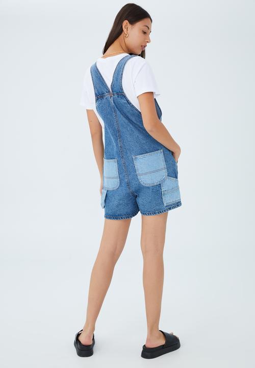 Cotton On - Utility denim short overall - blue patchwork
