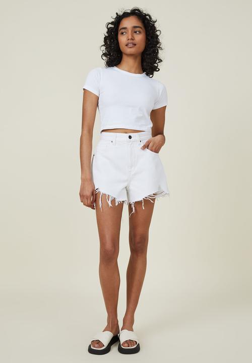 Cotton On - High mom denim short - whitehaven rip