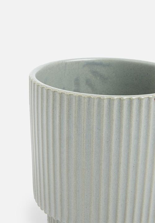 H&S - Reeded flower pot - grey
