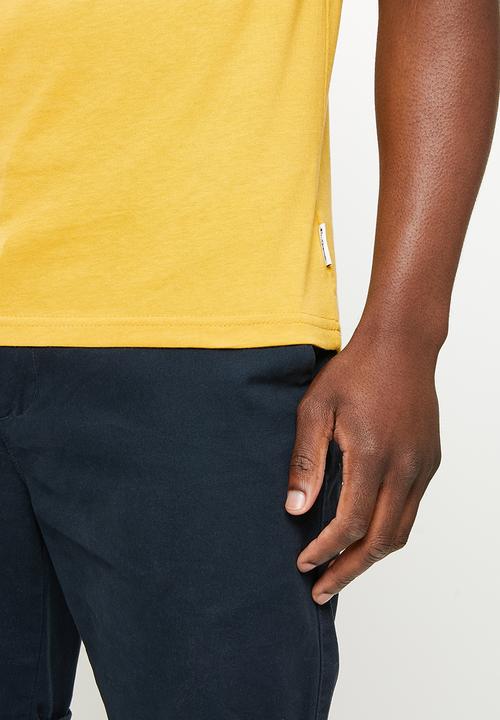 Ben Sherman - Entry tar print crew neck tee shirt - dijon