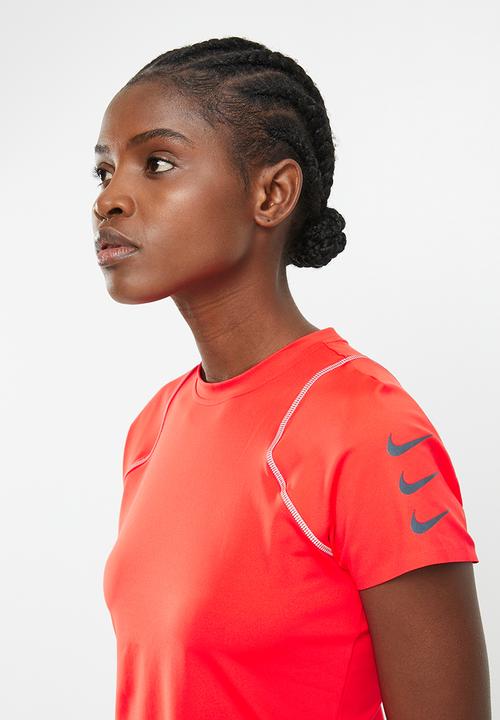 Nike - Woman's Nike df run dvn top short sleeve - light crimson