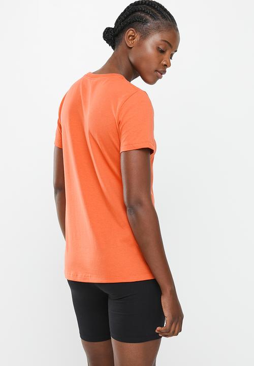 Nike - W nsw essential tee short sleeve crew lbr - mantra orange & white