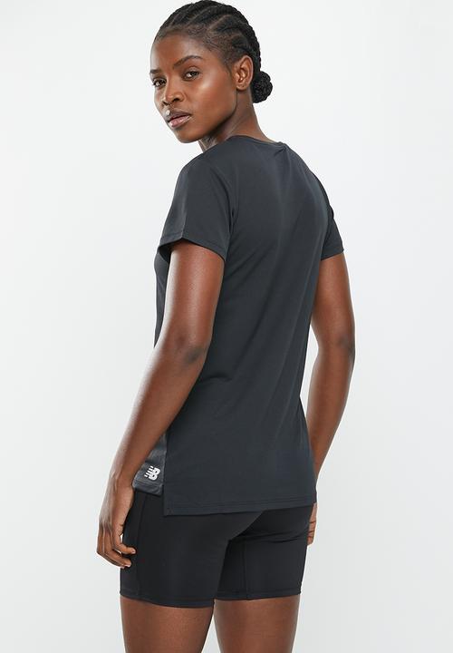 New Balance  - Nb tech training short sleeve - black