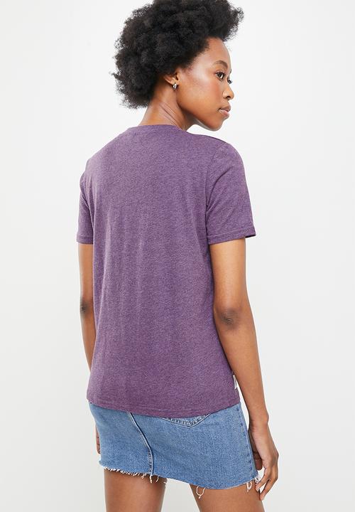 Superdry. - Vintage script style coll tee - purple