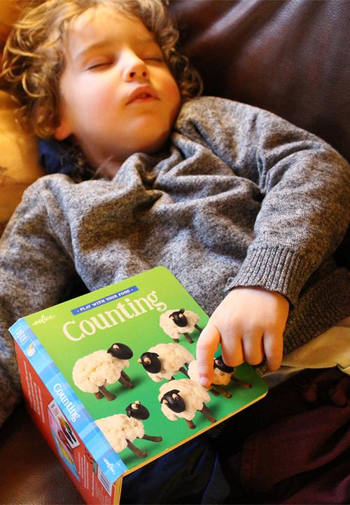 Greenbean Learning - Play with your food book - counting