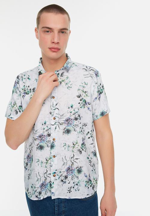 Trendyol - Floral regular fit short sleeve shirt - blue