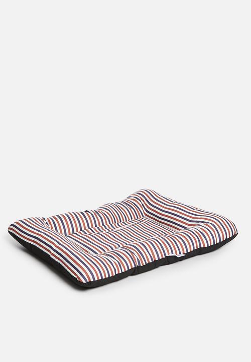 Sixth Floor - Pet matress-multi