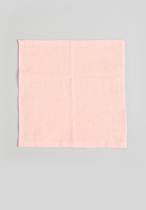 Character Fashion - 3-pack face cloths - white & pink