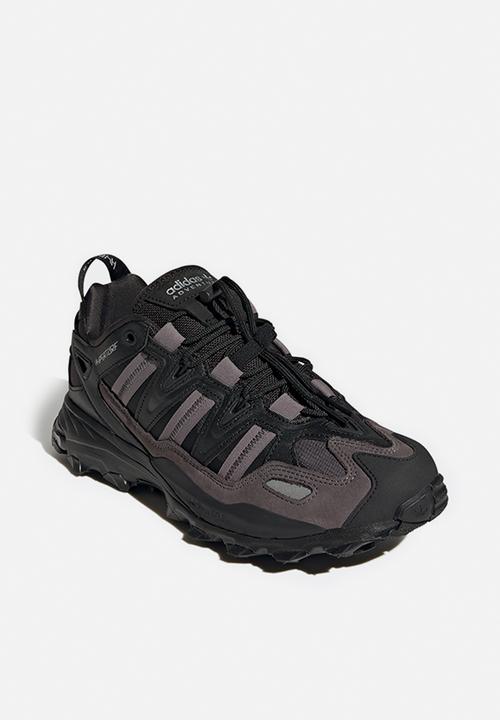 adidas Originals - Hyperturf adventure