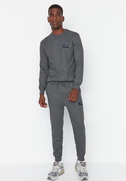 Trendyol - Printed sweatsuit - anthracite