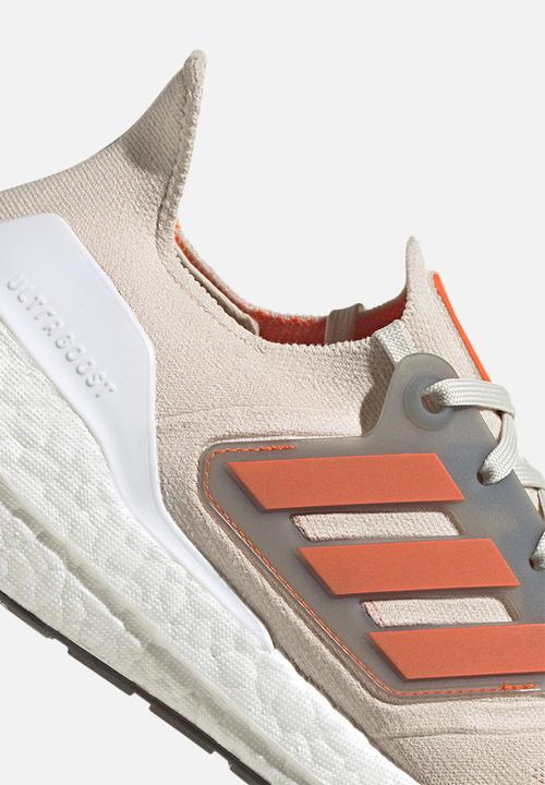 adidas Originals - Ultraboost 22