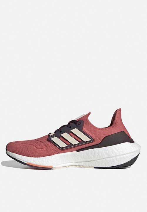adidas Performance - Ultraboost 22