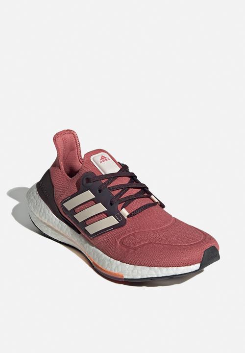 adidas Performance - Ultraboost 22