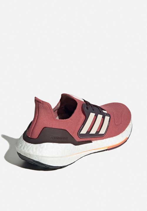 adidas Performance - Ultraboost 22