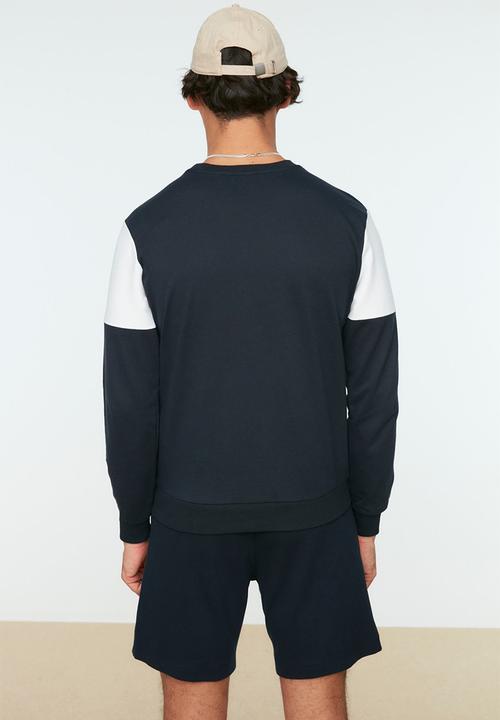 Trendyol - Pete colour block regular fit sweater - navy