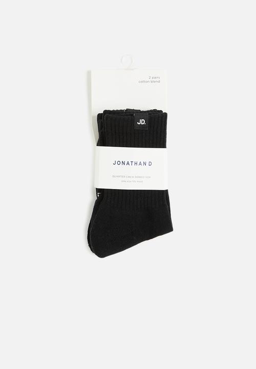 Jonathan D - Men's 2 pack branded quarter crew sox - black