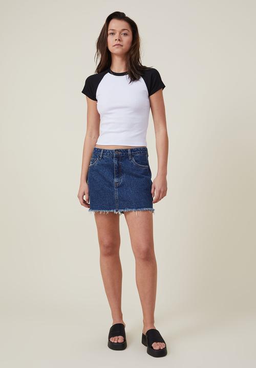 Cotton On - Alana raglan short sleeve tee - white & black