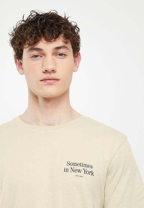 Cotton On - Tbar text T-shirt - pale sand/sometimes in new york