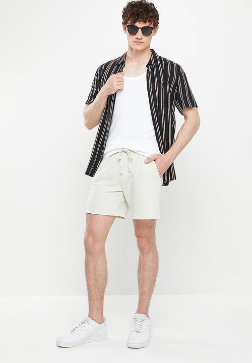 Cotton On - Pigment fleece short - ecru