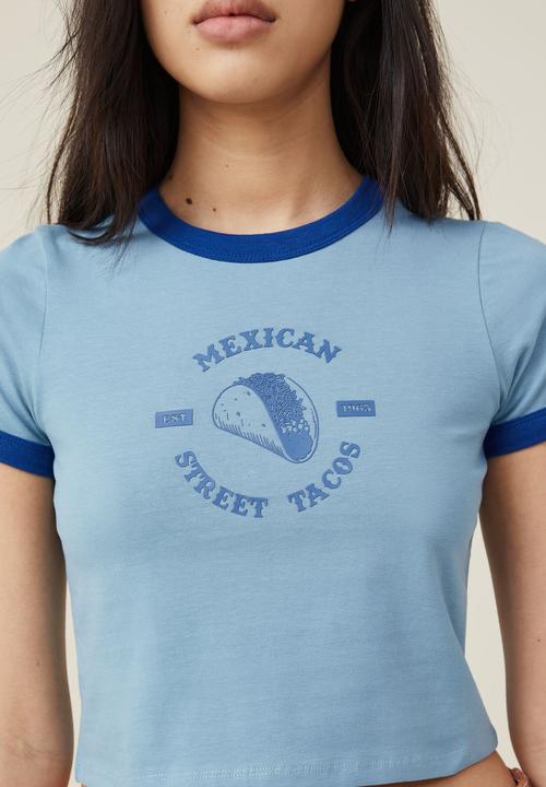 Cotton On - Micro fit rib graphic tee - street tacos/kinetic blue