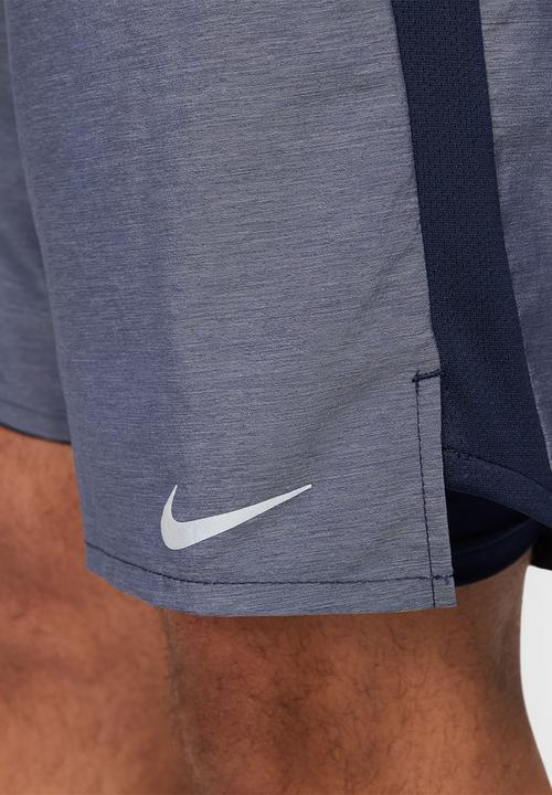 Nike - Nike Challenger  2-in-1 Running Shorts 7" - obsidian