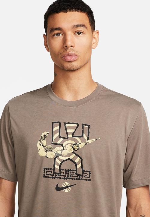 Nike - M Nike df tee db wc 3 - olive grey