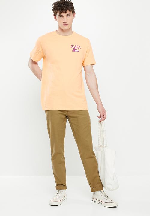 RVCA - Desert trail short sleeve - light peach