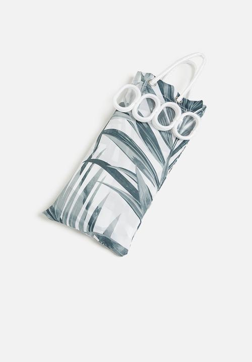 Bathroom Solutions - Polyester shower curtain - leaves 
