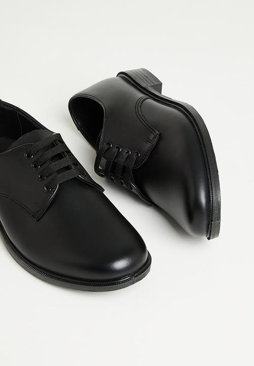 Toughees - Lace up youth - black