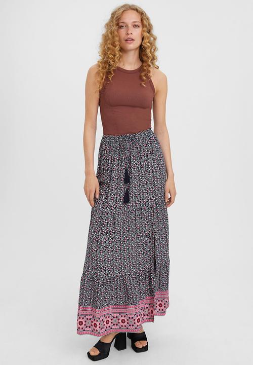 Vero Moda - Amalia long slit boho skirt - navy blazer