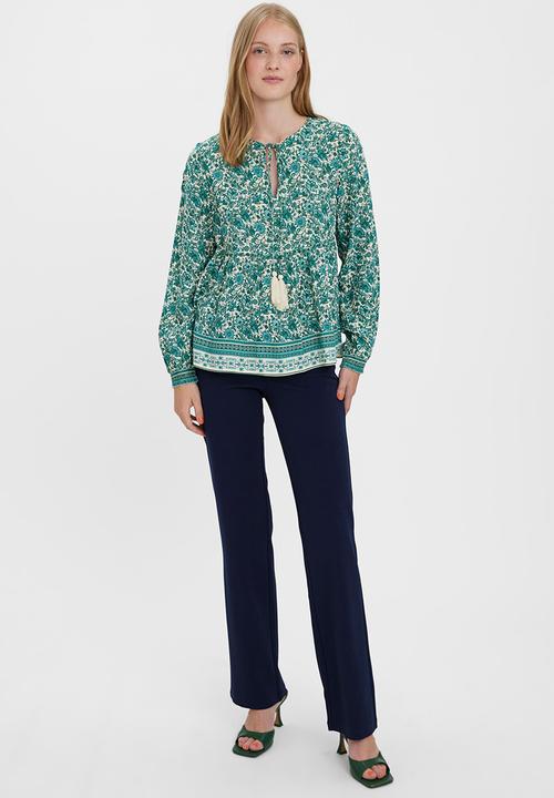 Vero Moda - Sana long sleeve peplum boho top - birch