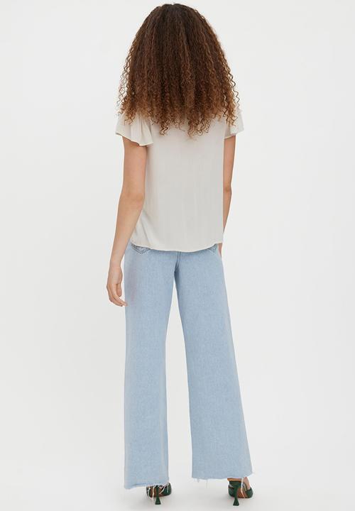 Vero Moda - Gina boho embroidered short sleeve top - birch