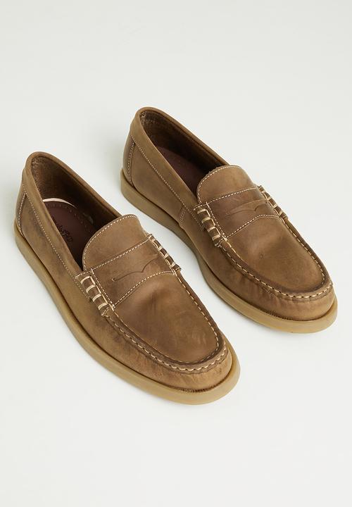 Grasshoppers - Blake - dark brown
