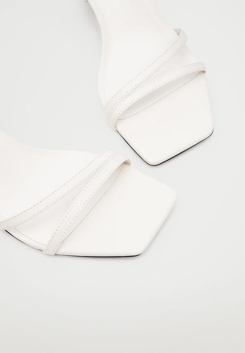 MANGO - Triangle strappy heeled leather sandal - white