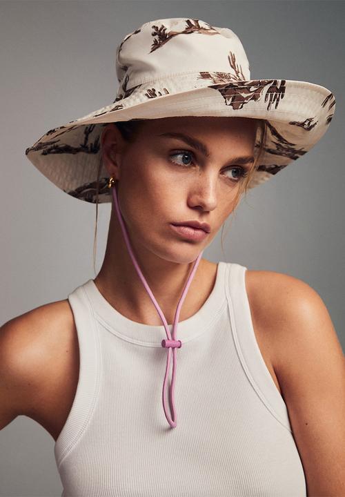MANGO - Bucket print hat - ecru