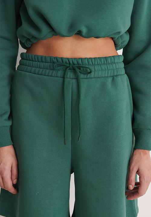 NA-KD - Organic brushed sweat shorts - green