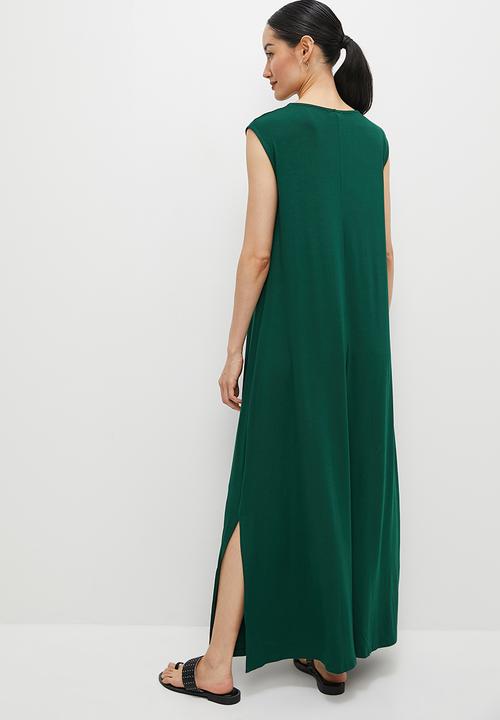 edit - Slit detail a-line knit maxi - emerald